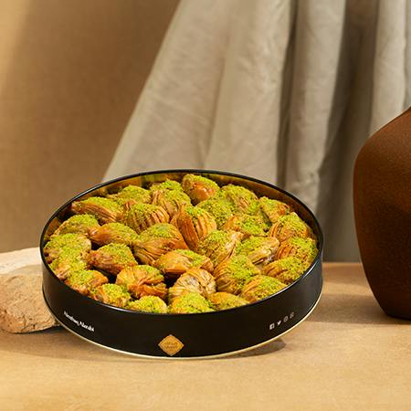 Al Mathak Al Arabi Pistachio Baklava 510G