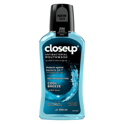Closeup Antibacterial Mouthwash Cool Breeze 300 ml